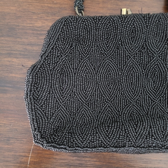 VTG Bloomingdale's Art Deco Black Beaded Kissing Clasp Mini Evening Handbag - Picture 2 of 12